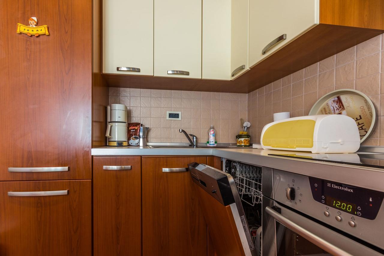 Adriano 2Br Apartment With Terrace Zadar Dış mekan fotoğraf