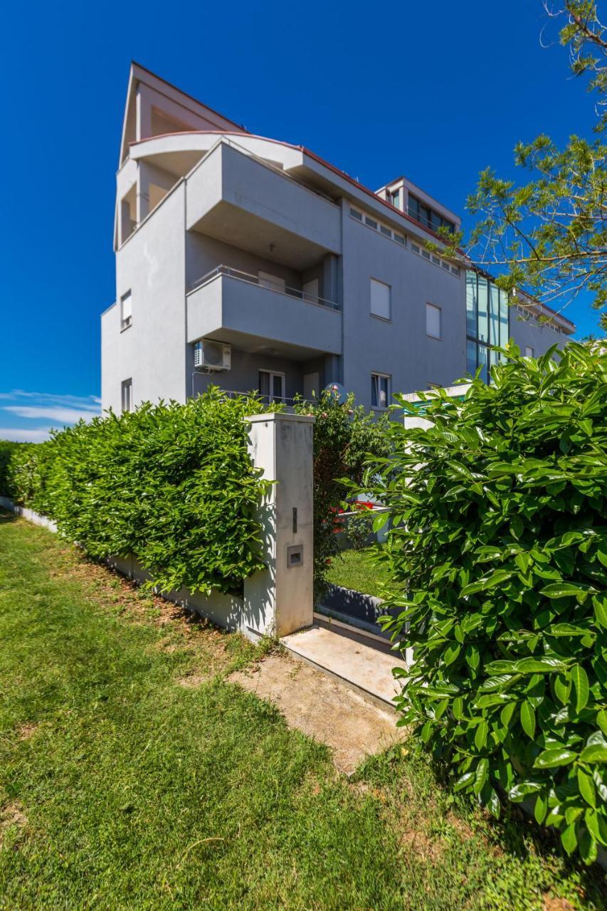Adriano 2Br Apartment With Terrace Zadar Dış mekan fotoğraf