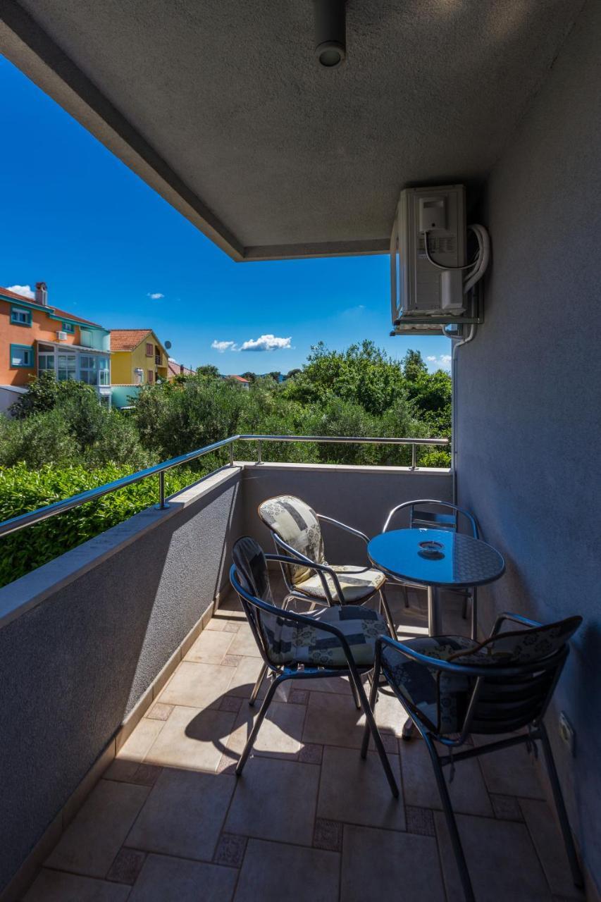 Adriano 2Br Apartment With Terrace Zadar Dış mekan fotoğraf